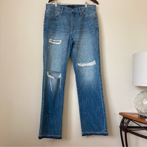 Aeropostale Relaxed Blue Jeans with Whiskering and Distressed Knees